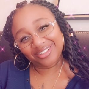 Meet your Posher, Sierra